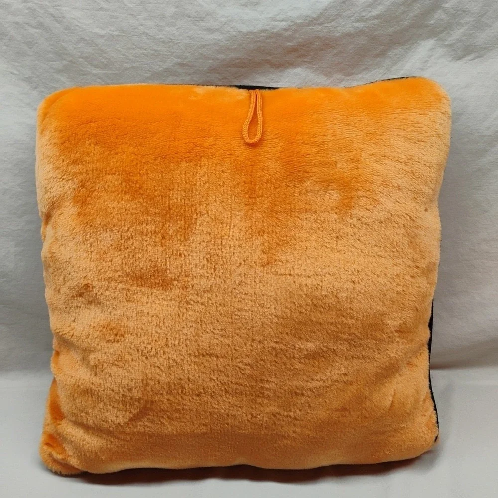 Oklahoma State University‎ OSU Orange Black Throw Pillow 2pc Lot EUC